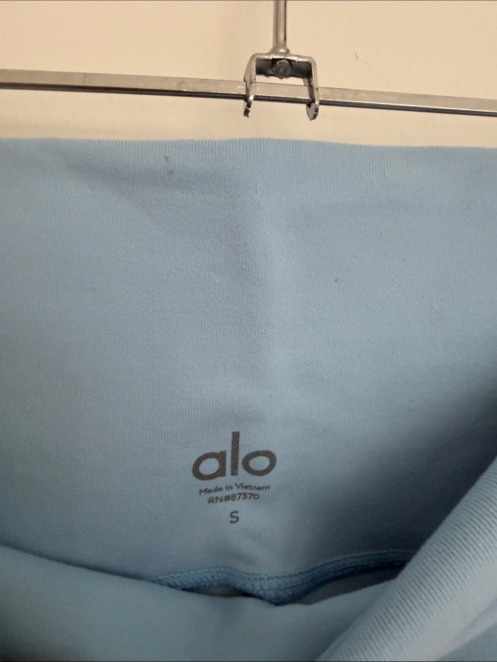 ALO Yoga High-Waist Leggings in Light Blue - Picture 2 of 2